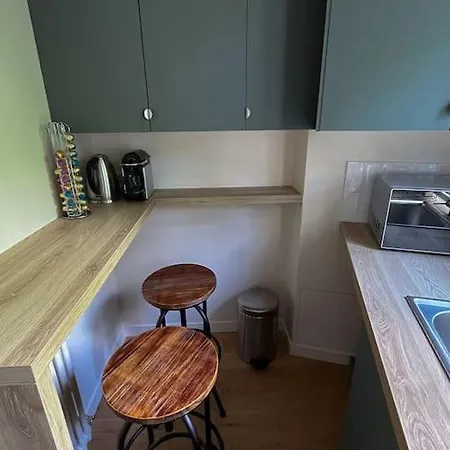 Studio Agreable & Charmant + Wi-fi * ヌイイ＝シュル＝セーヌ